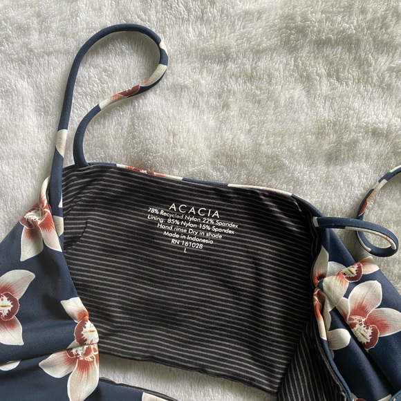 ACACIA SWIM - Picture 3 of 3